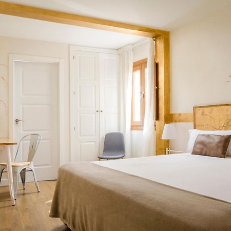 Hotel Yit Puerta Bisagra à Tolède Extérieur photo