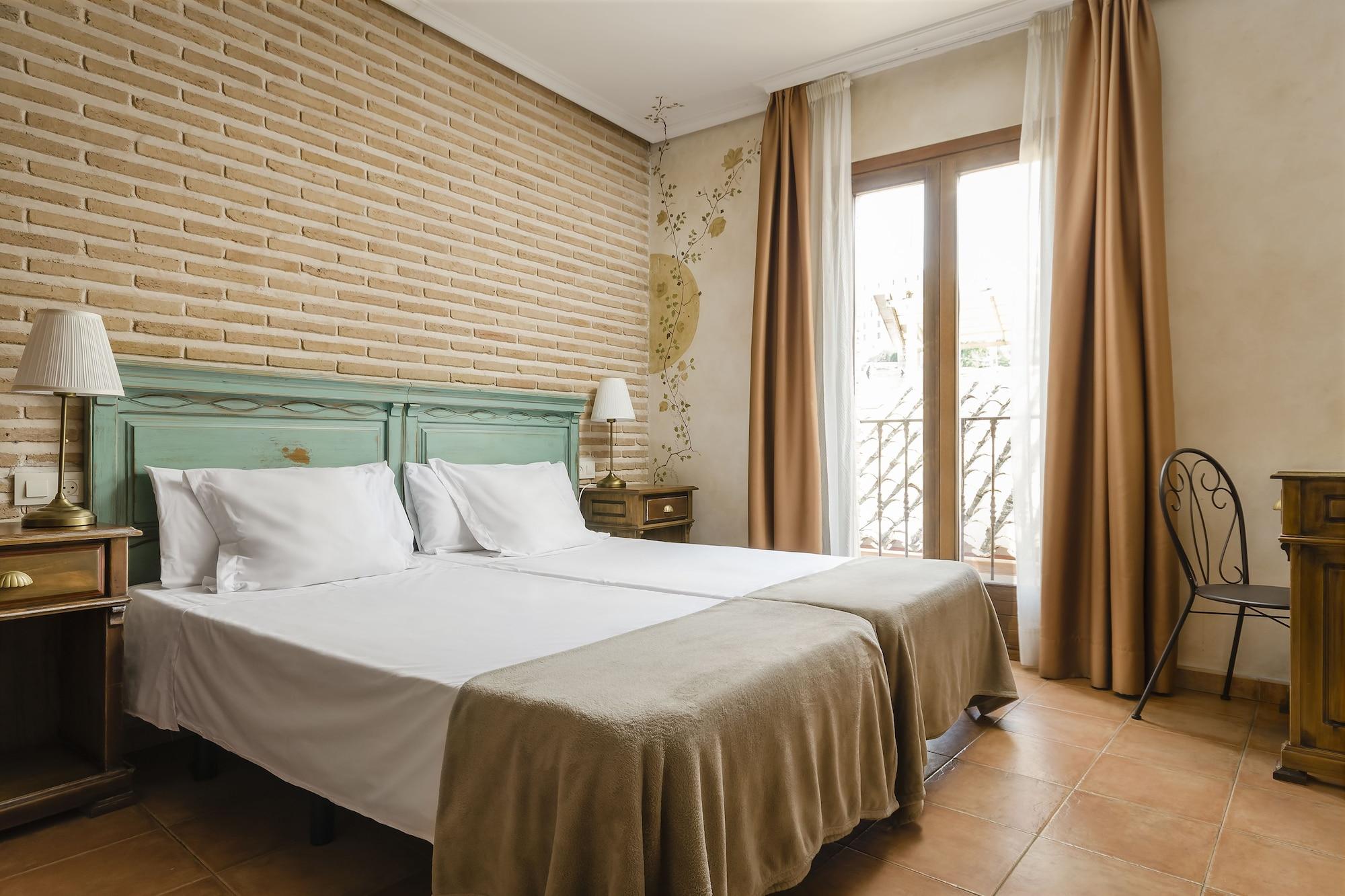 Hotel Yit Puerta Bisagra à Tolède Extérieur photo