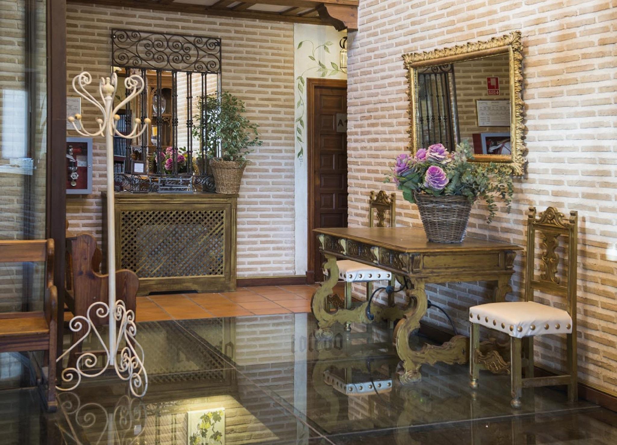 Hotel Yit Puerta Bisagra à Tolède Extérieur photo