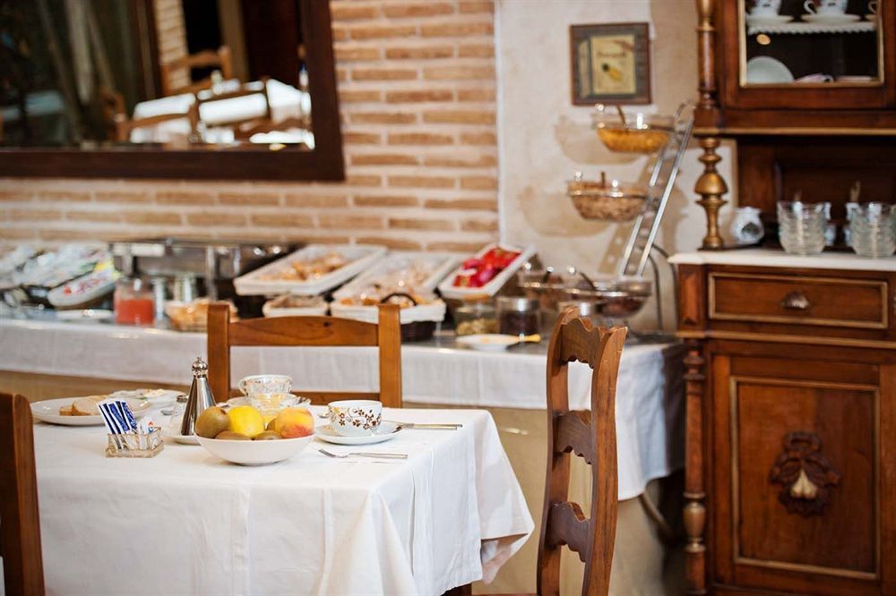 Hotel Yit Puerta Bisagra à Tolède Extérieur photo